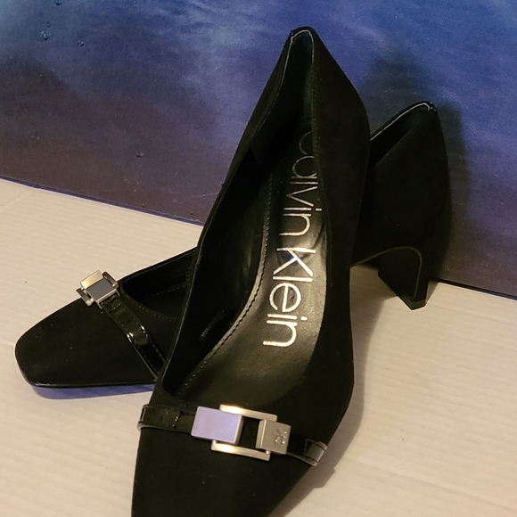 Calvin Klein Shoes - Picture 9 of 9